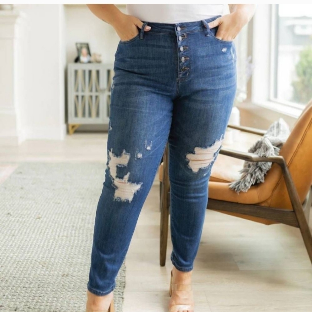 Judy Blue Plus Size 18W Colt High Rise Button Fly Distressed Boyfriend J…